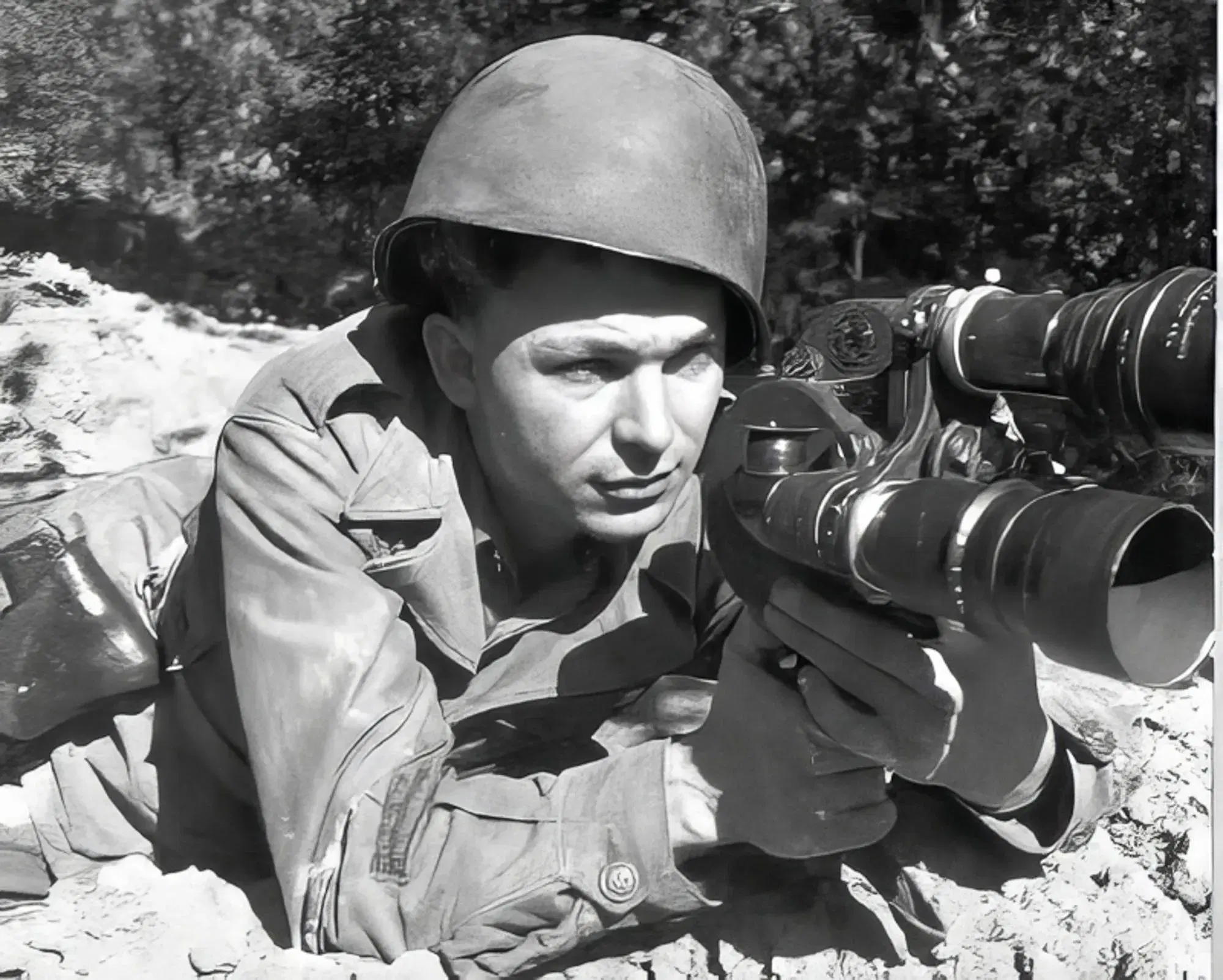 Jim Bates, WWII combat photographer, 82nd Airborne