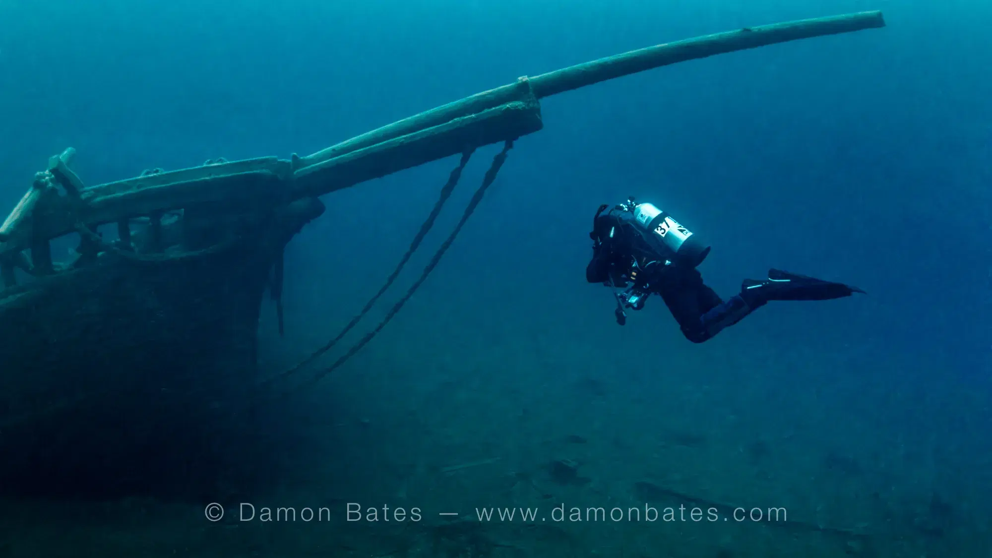 Cold water diving photograph, Great Lakes 9 by Damon Bates